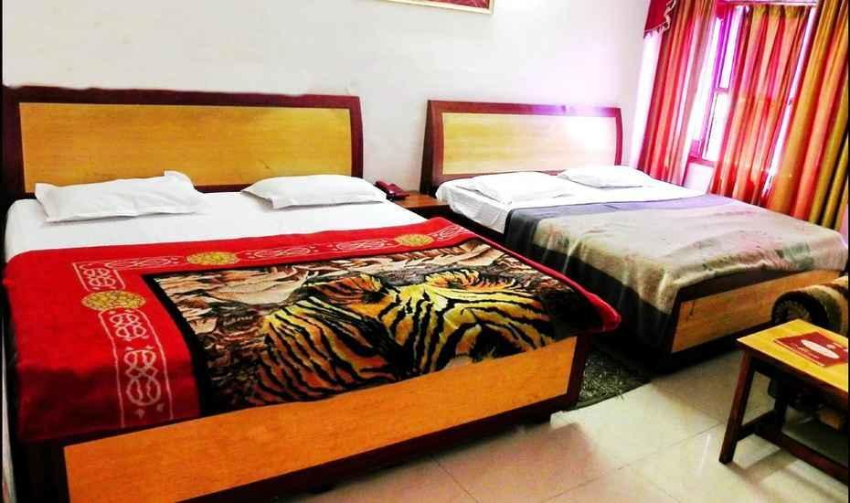 Hotel Kapoor Palace Katra  Bagian luar foto
