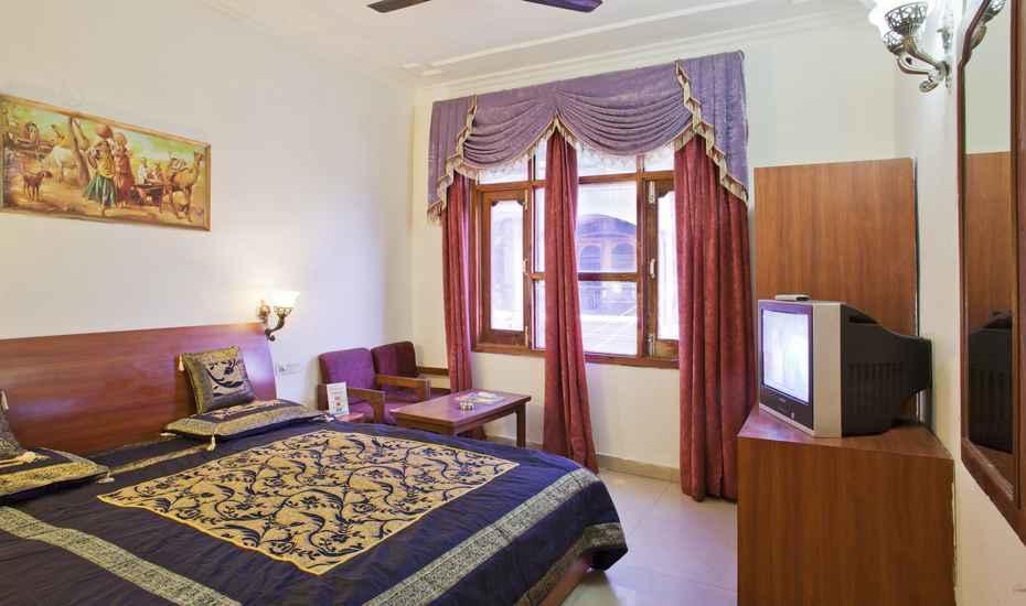 Hotel Kapoor Palace Katra  Bagian luar foto